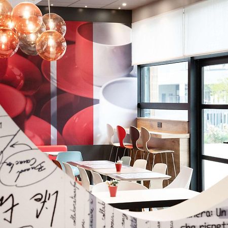 Hotel Ibis Rennes Centre Gare Sud מראה חיצוני תמונה