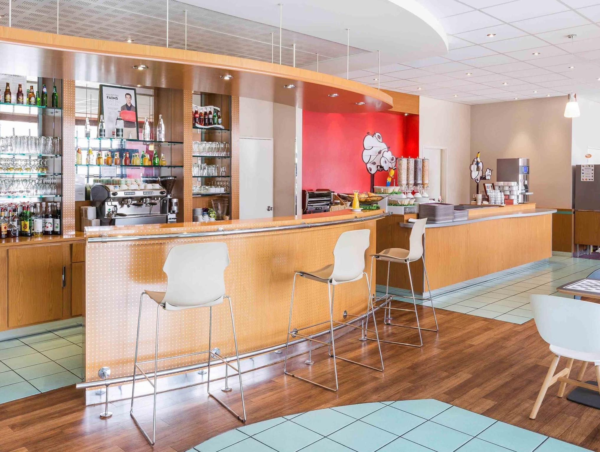 Hotel Ibis Rennes Centre Gare Sud מראה חיצוני תמונה